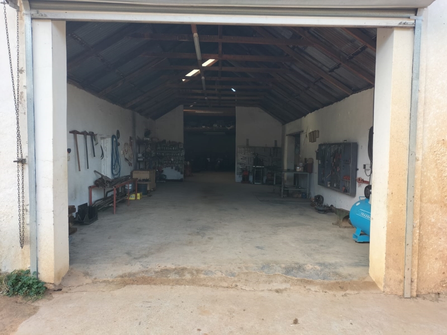 5 Bedroom Property for Sale in Queenstown Rural Eastern Cape